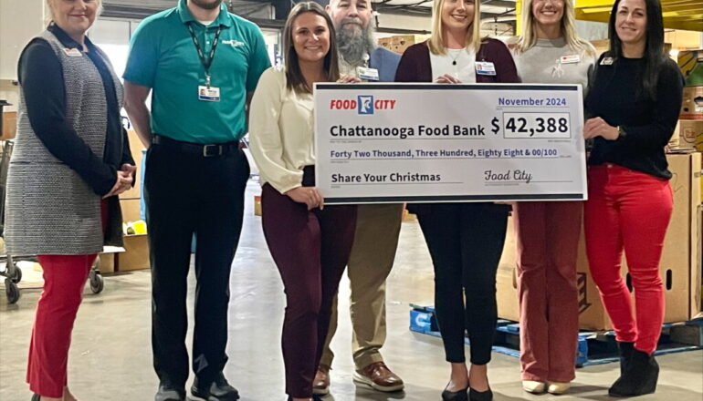 ‘Share Your Christmas’ Check Presentation